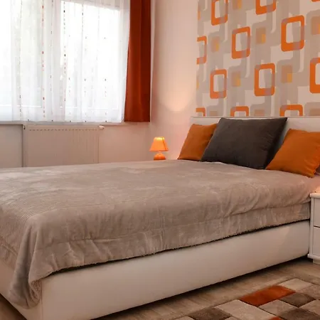 Apartment Borka Medences Apartman *